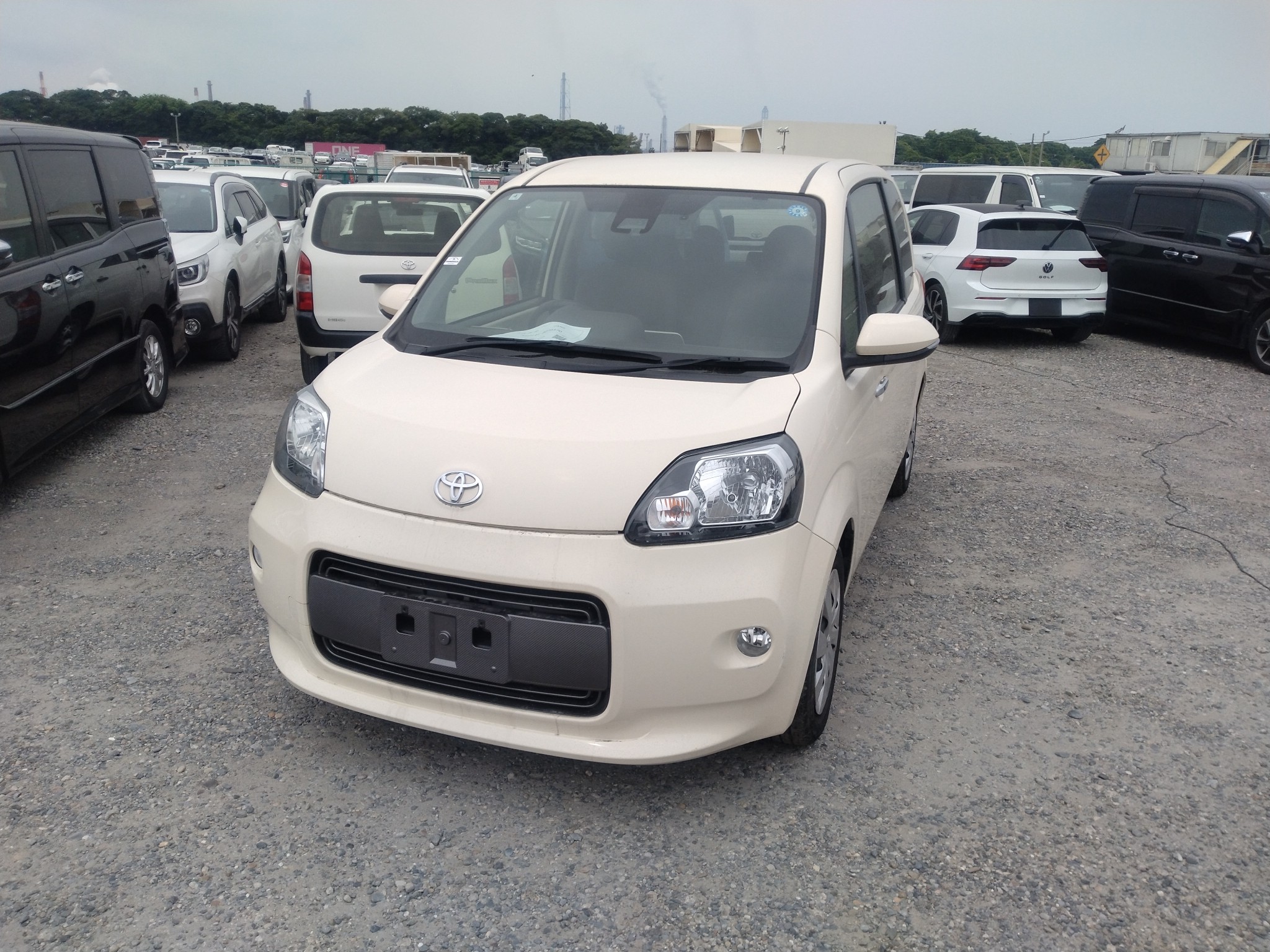 TOYOTA PORTE