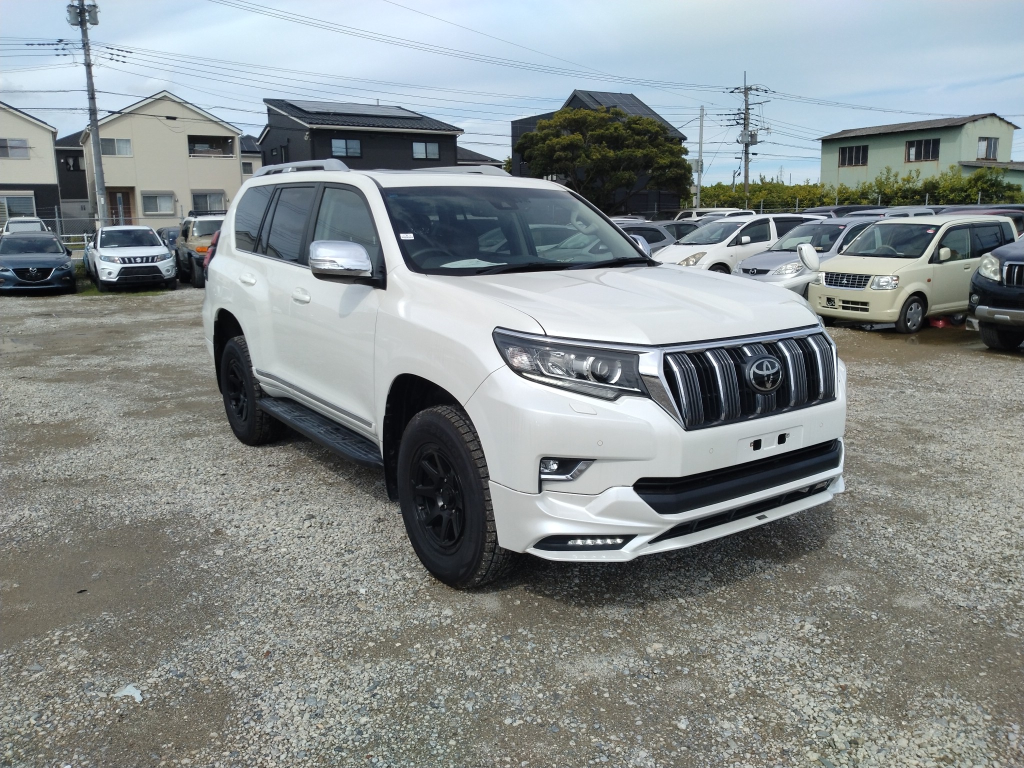 TOYOTA LANDCRUISER PRADO
