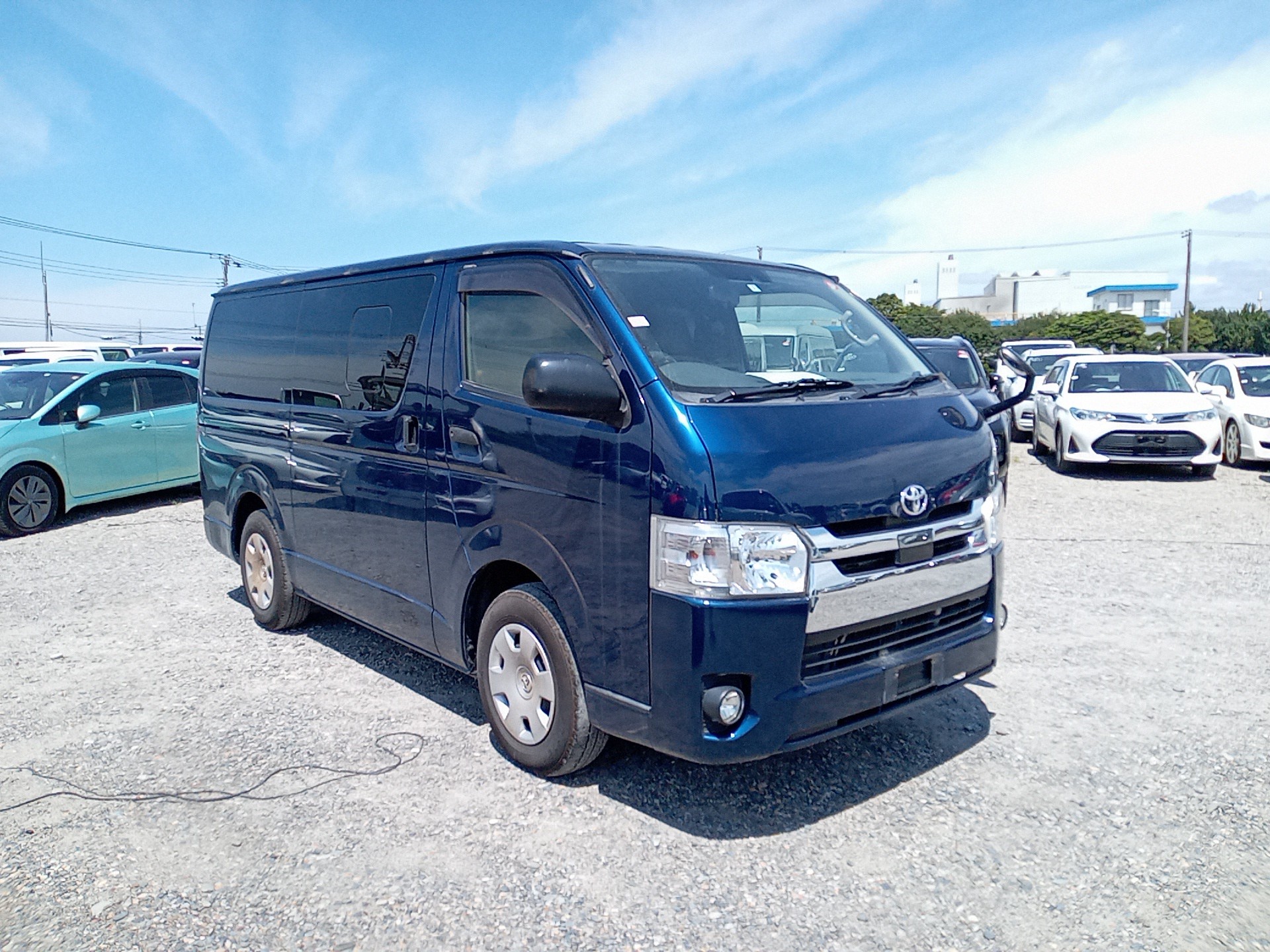 TOYOTA REGIUSACE