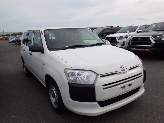 TOYOTA SUCCEED