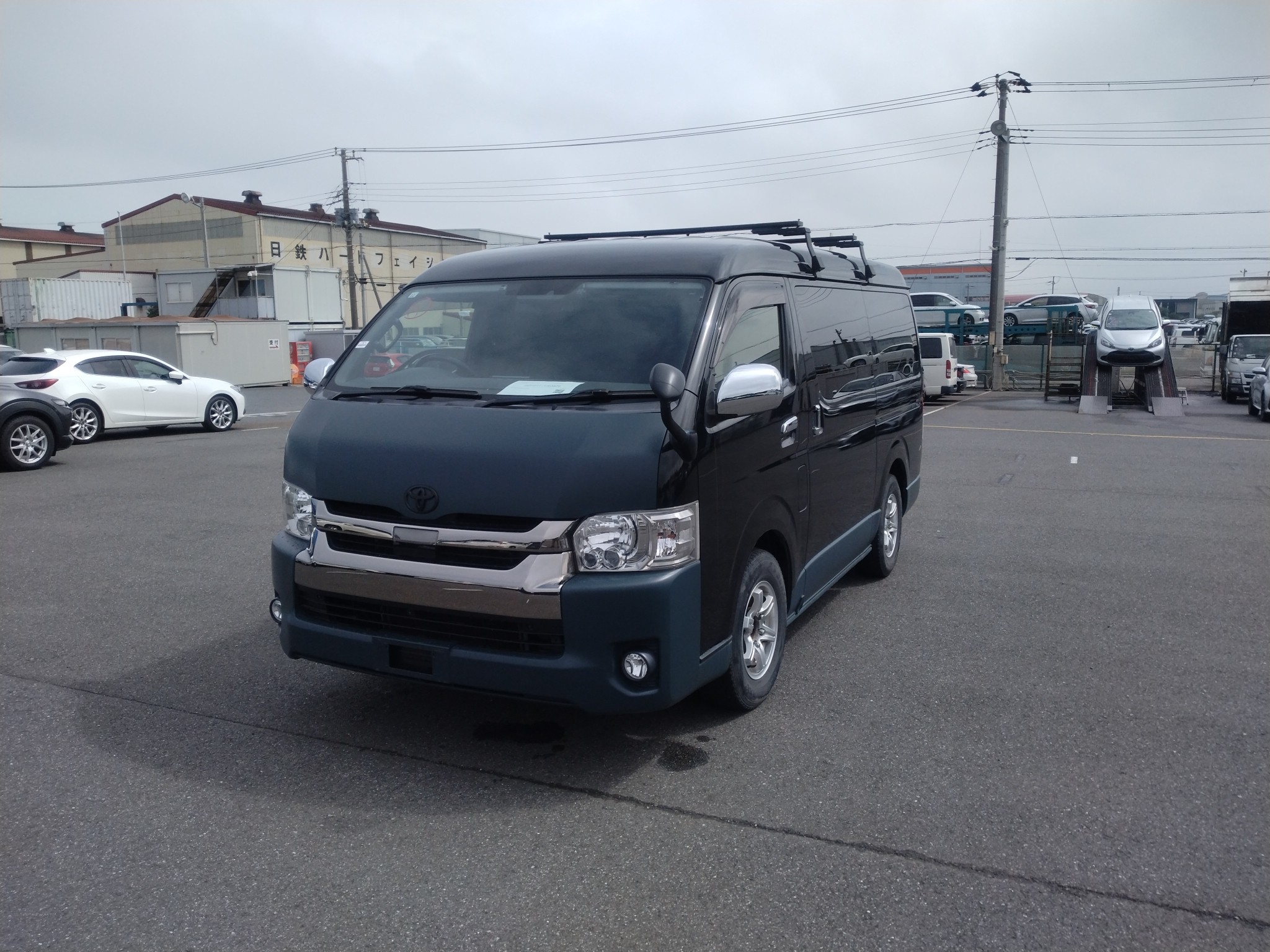 TOYOTA REGIUSACE