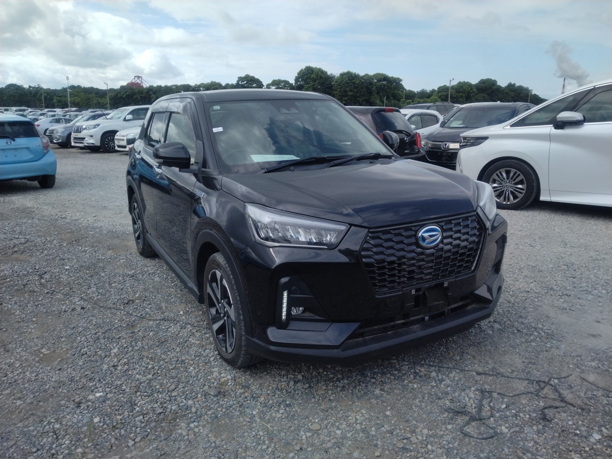 DAIHATSU ROCKY