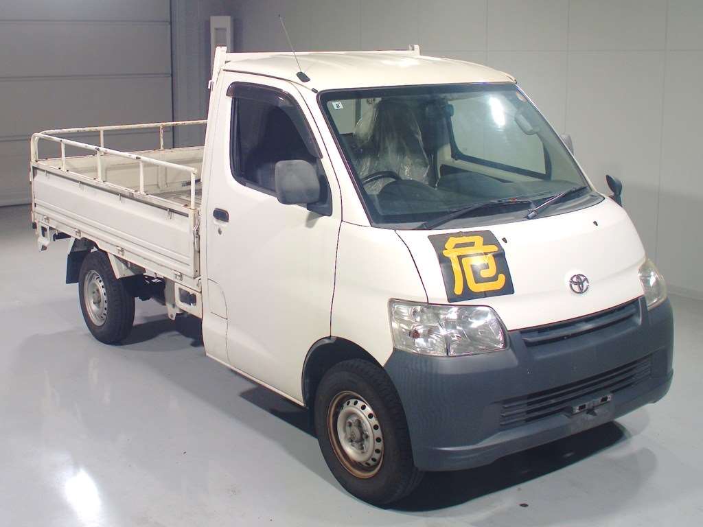 TOYOTA TOWNACE TRUCK